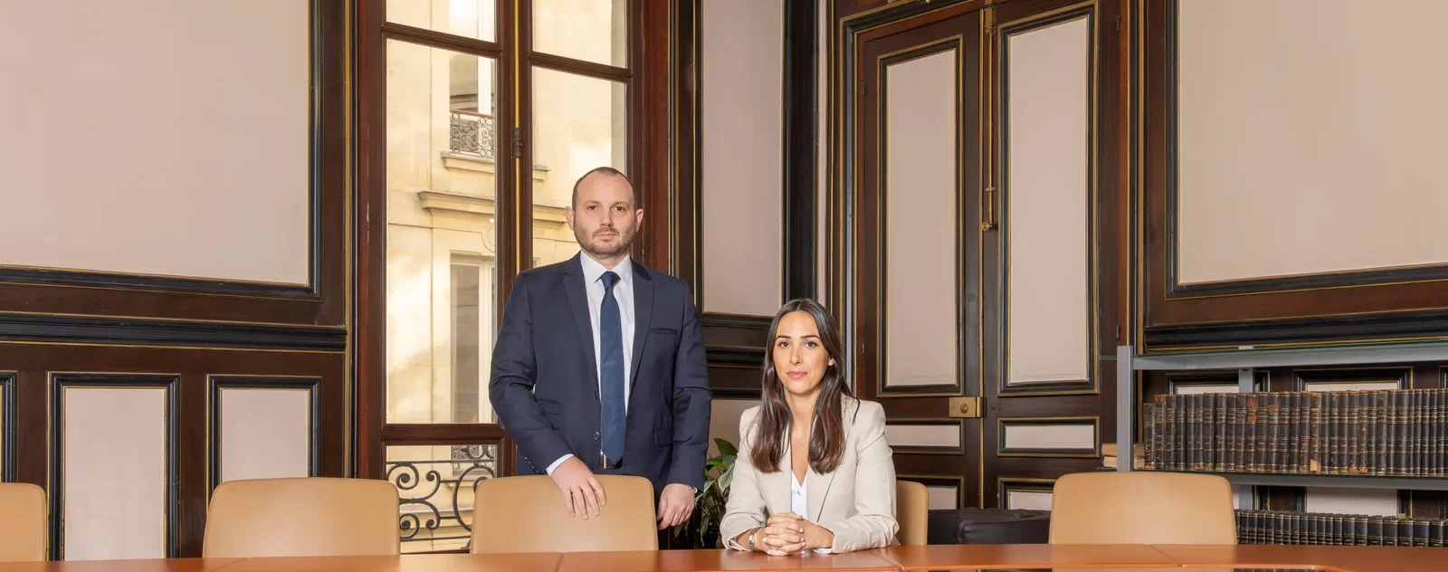 martin et camille dans le bureau